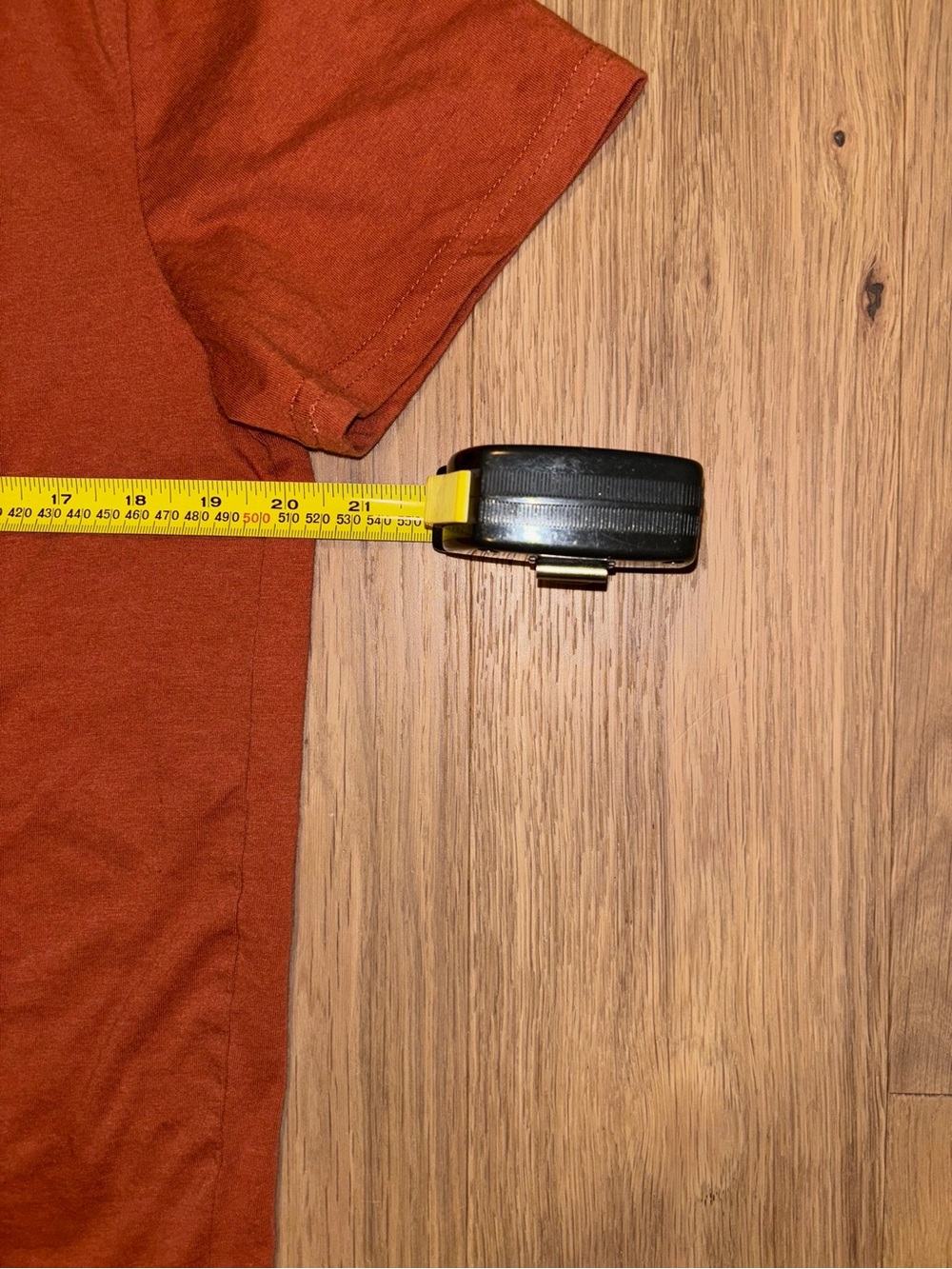 🍁GUNS & ROSES Graphic Band Tee in Rust - Picture 4 of 7